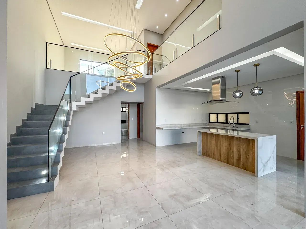 Casa Duplex em Timon com 4 Suítes