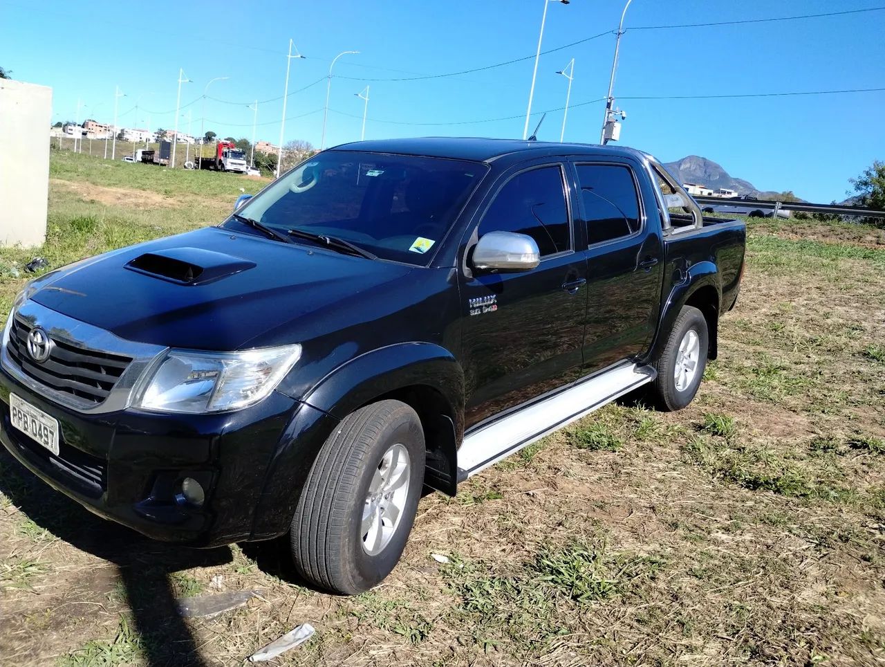 Toyota Hilux Hilux CD SR D4-D 4x4 3.0 TDI Dies Aut. 2015