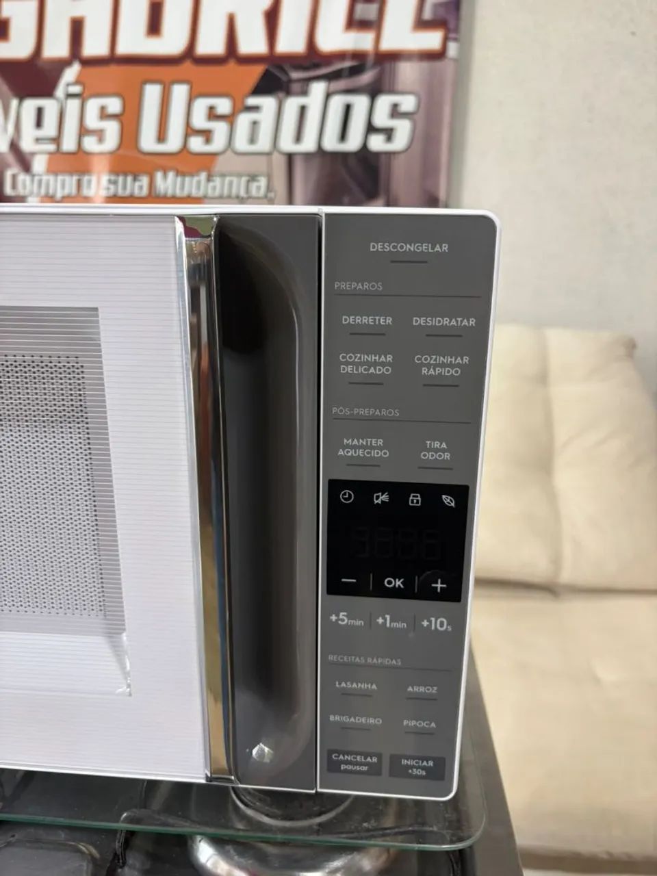 Microondas Electrolux novo 220  - Foto 4