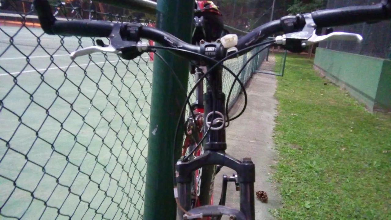 Bicicleta Giant adulto usada - Foto 2