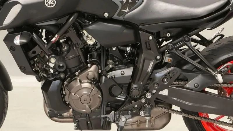 YAMAHA MT07 ABS 2023 - Foto 3