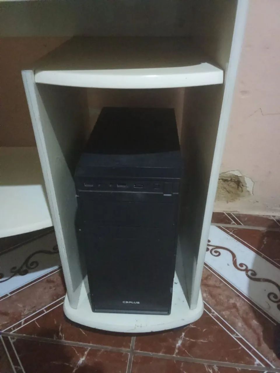 Vendo esse computador e escrivaninha sou de Castanhal  - Foto 3