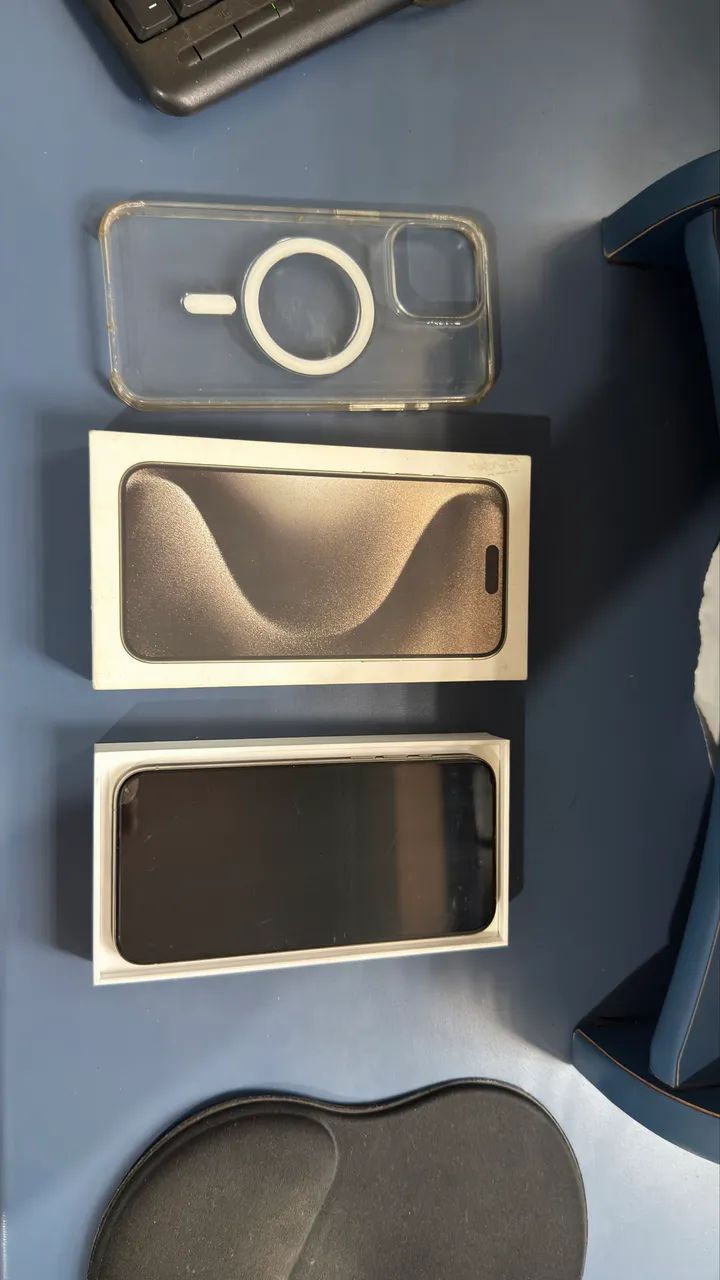 iPhone 15 Pro Max 256gb 82% de bateria - Foto 4