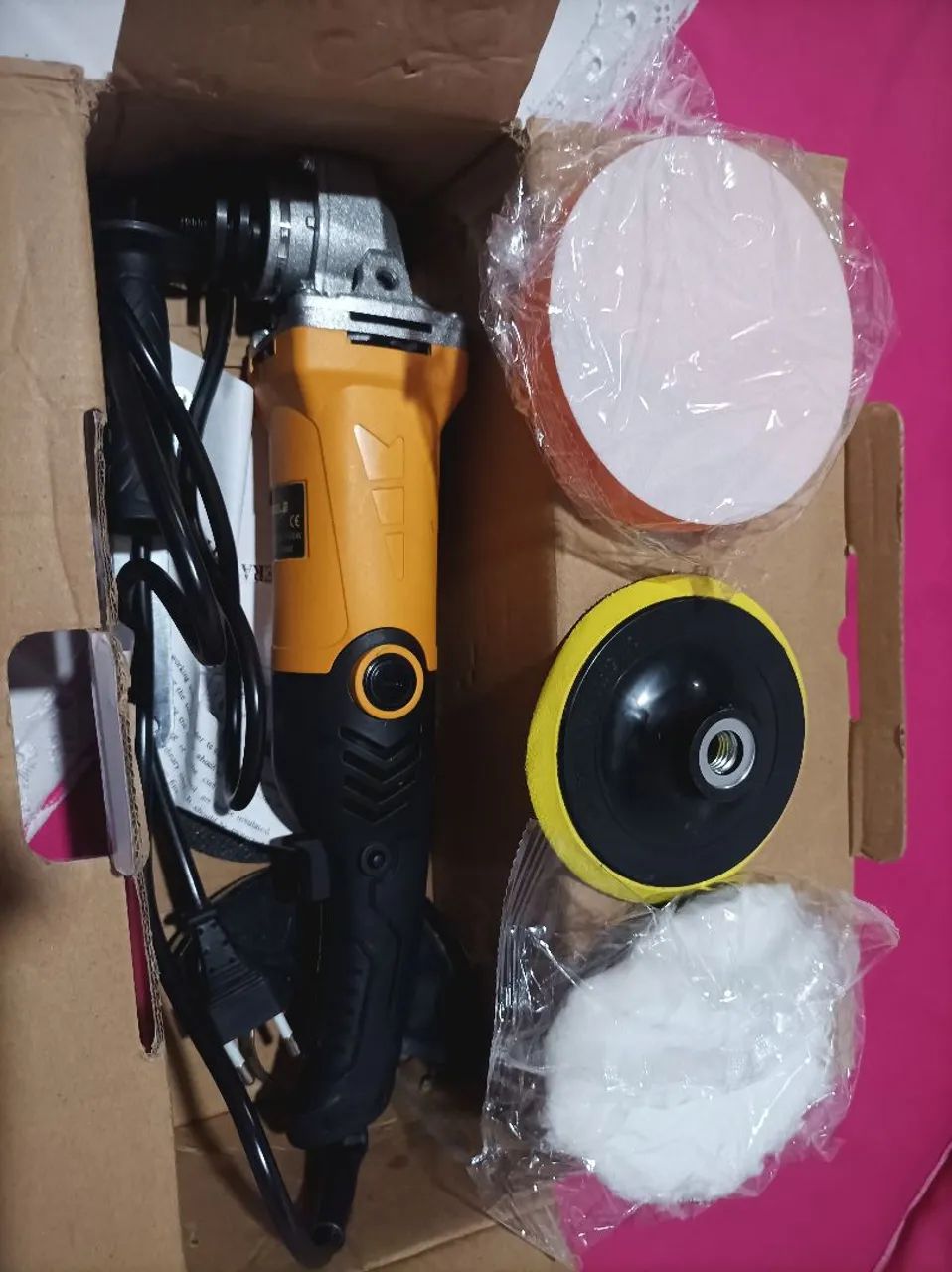 Esmerilhadeira e lixadeira65578329143937122