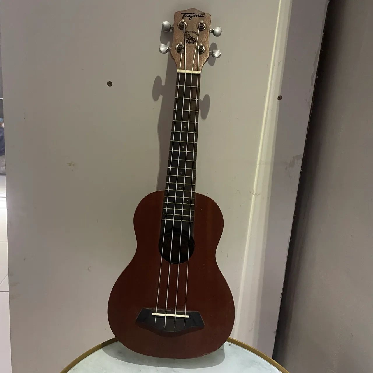Ukulele Tagima 21k 