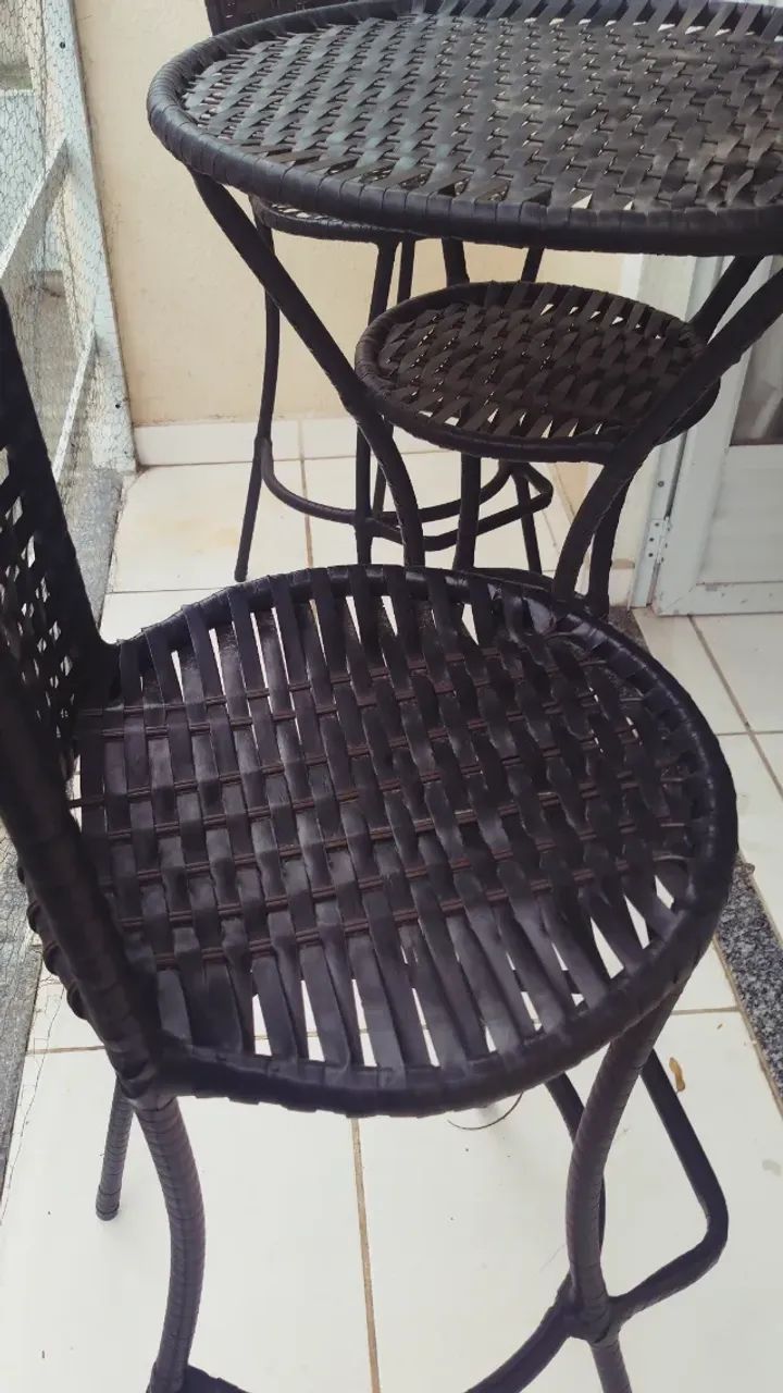 Mesa e cadeiras  - Foto 2