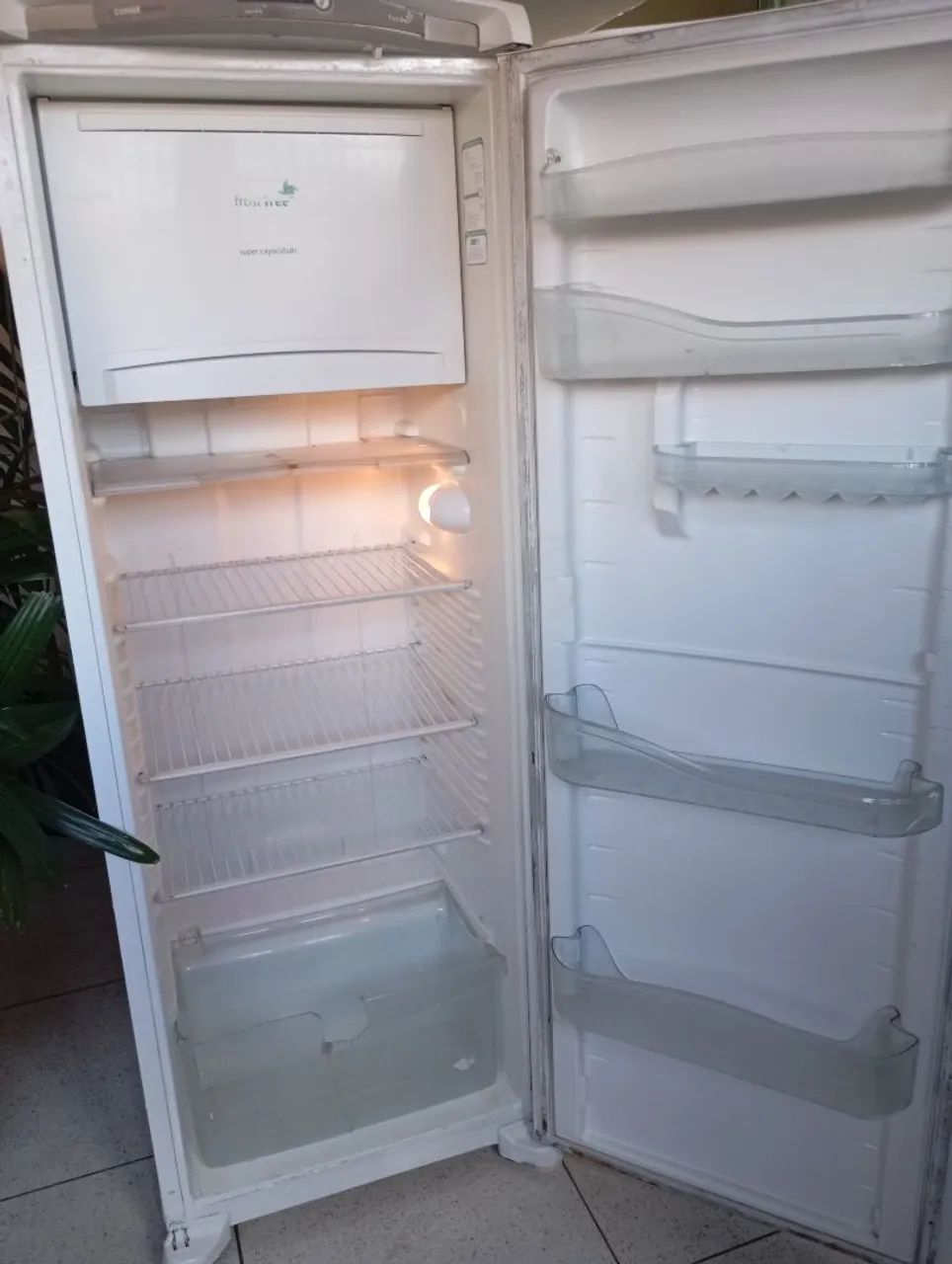 Geladeira funcionando perfeitamente 