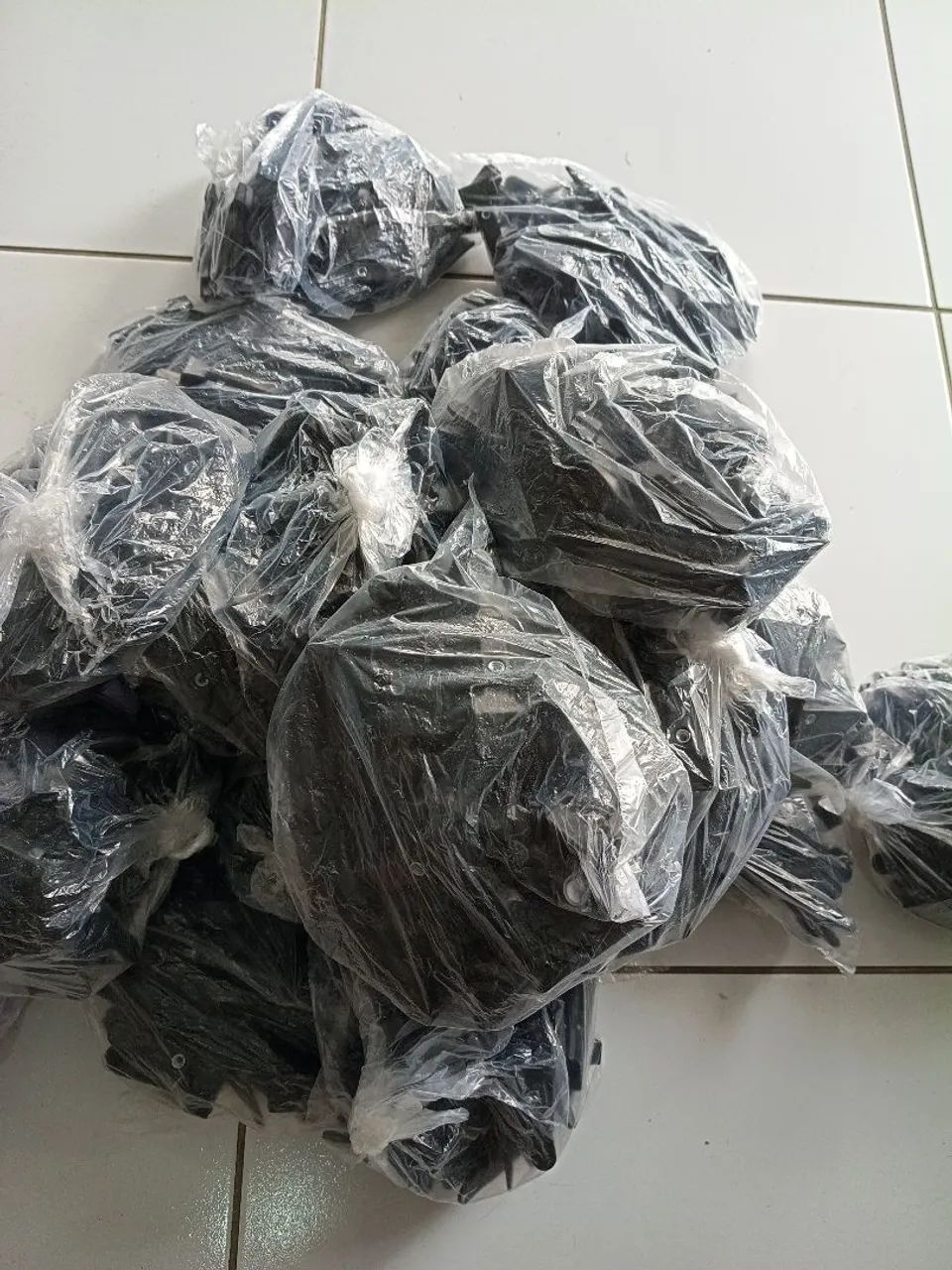 Presilhas para cabides 50un. - Foto 2