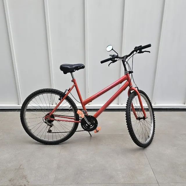 Bicicleta - Aro 26 - 18 Marchas - Foto 2