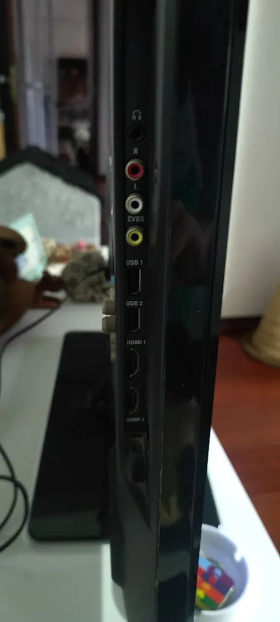 TV Philips 32 POLEGADAS - NÃO É SMART - Foto 3
