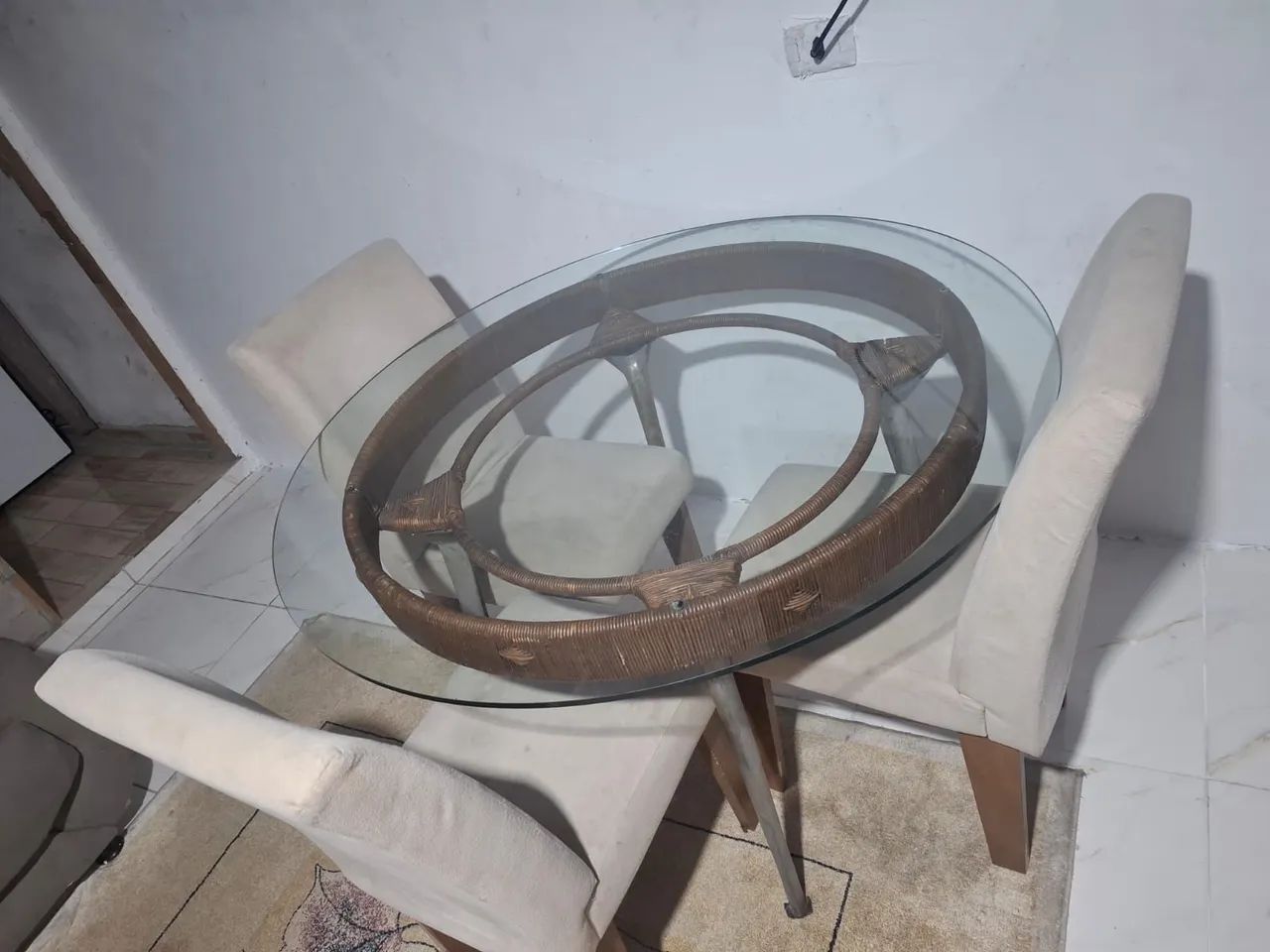 Mesa  design redonda vidro temperado - Foto 4