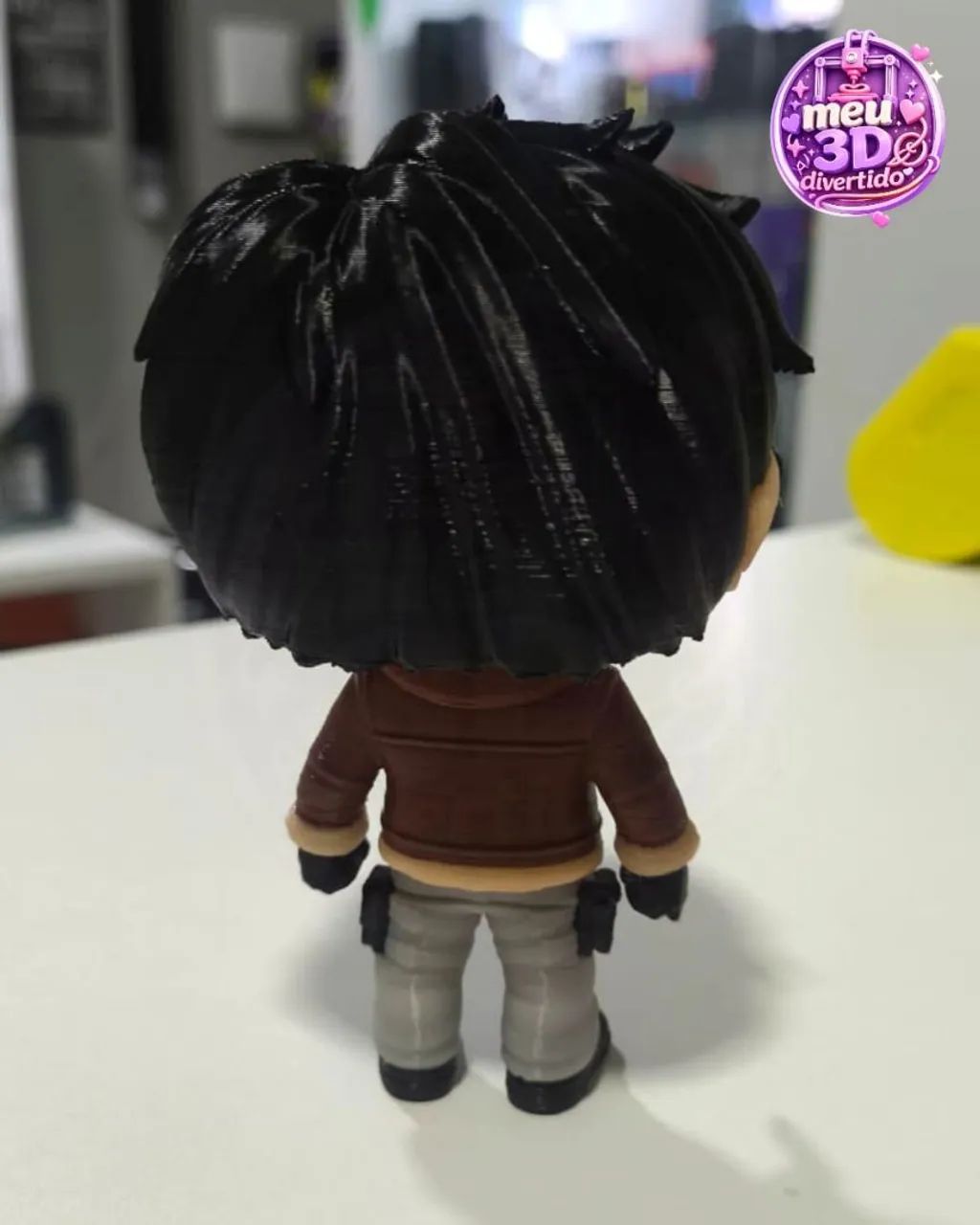 Funko Pop Leon resident evil impressão 3d  - Foto 3