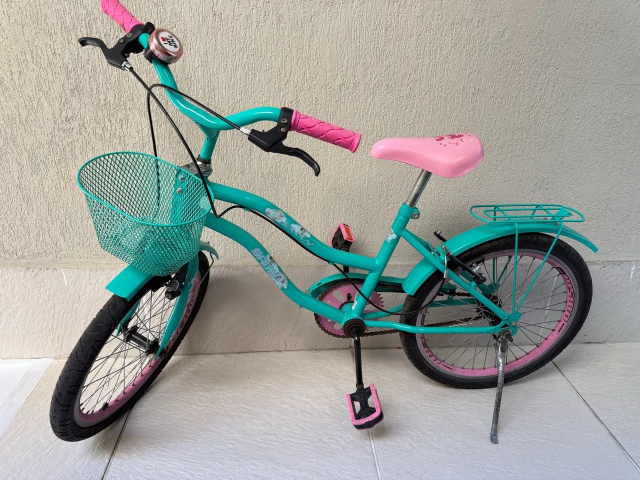 Vendo bicicleta infantil usada Aro 20
