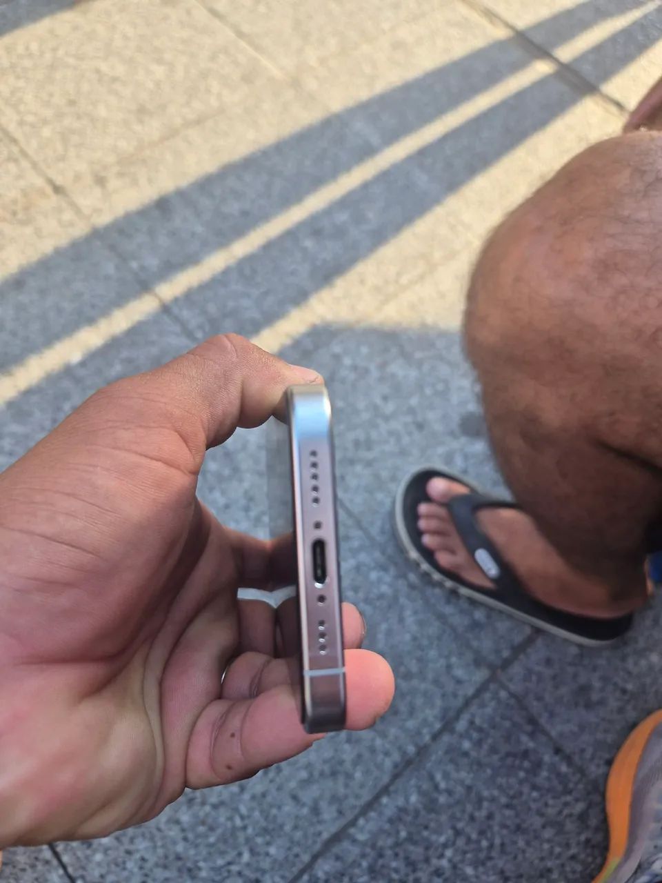 IPhone 16 pro 256gb - Foto 5
