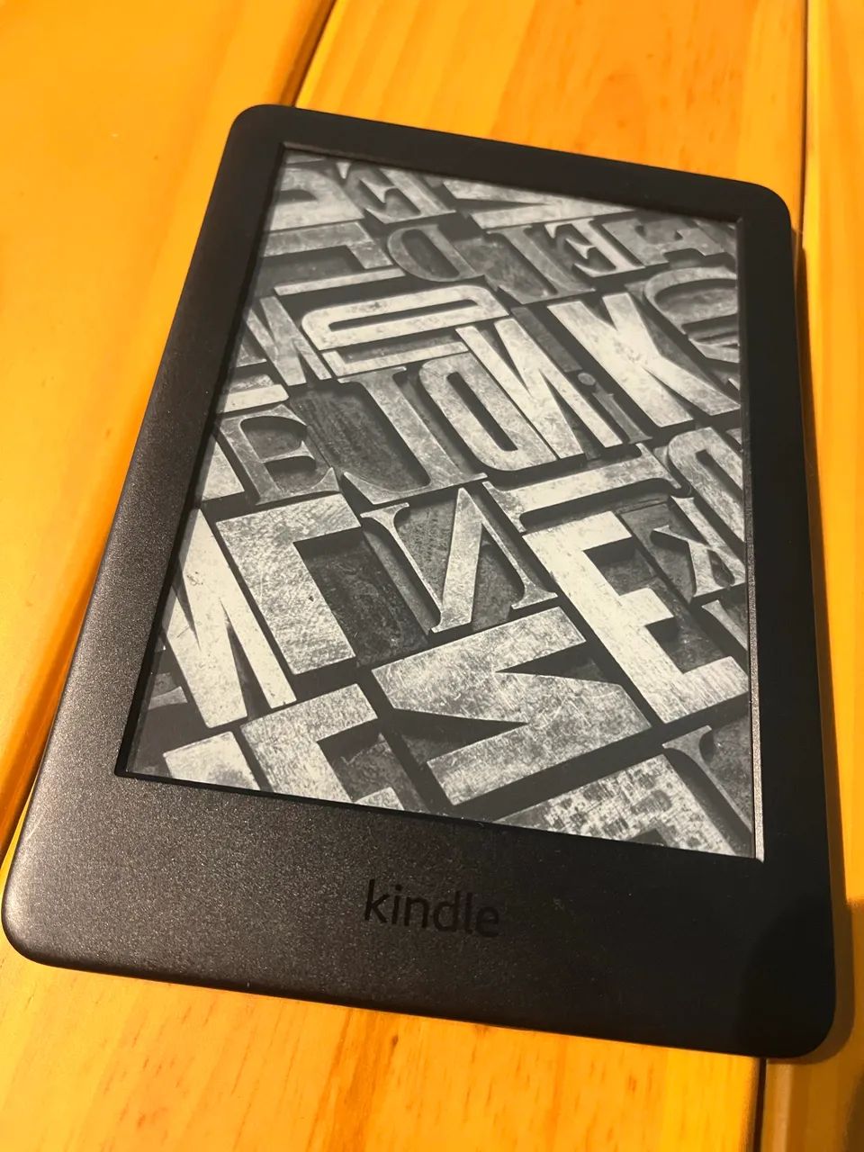 Kindle 10a. geração com bateria de longa duração - Cor Preta