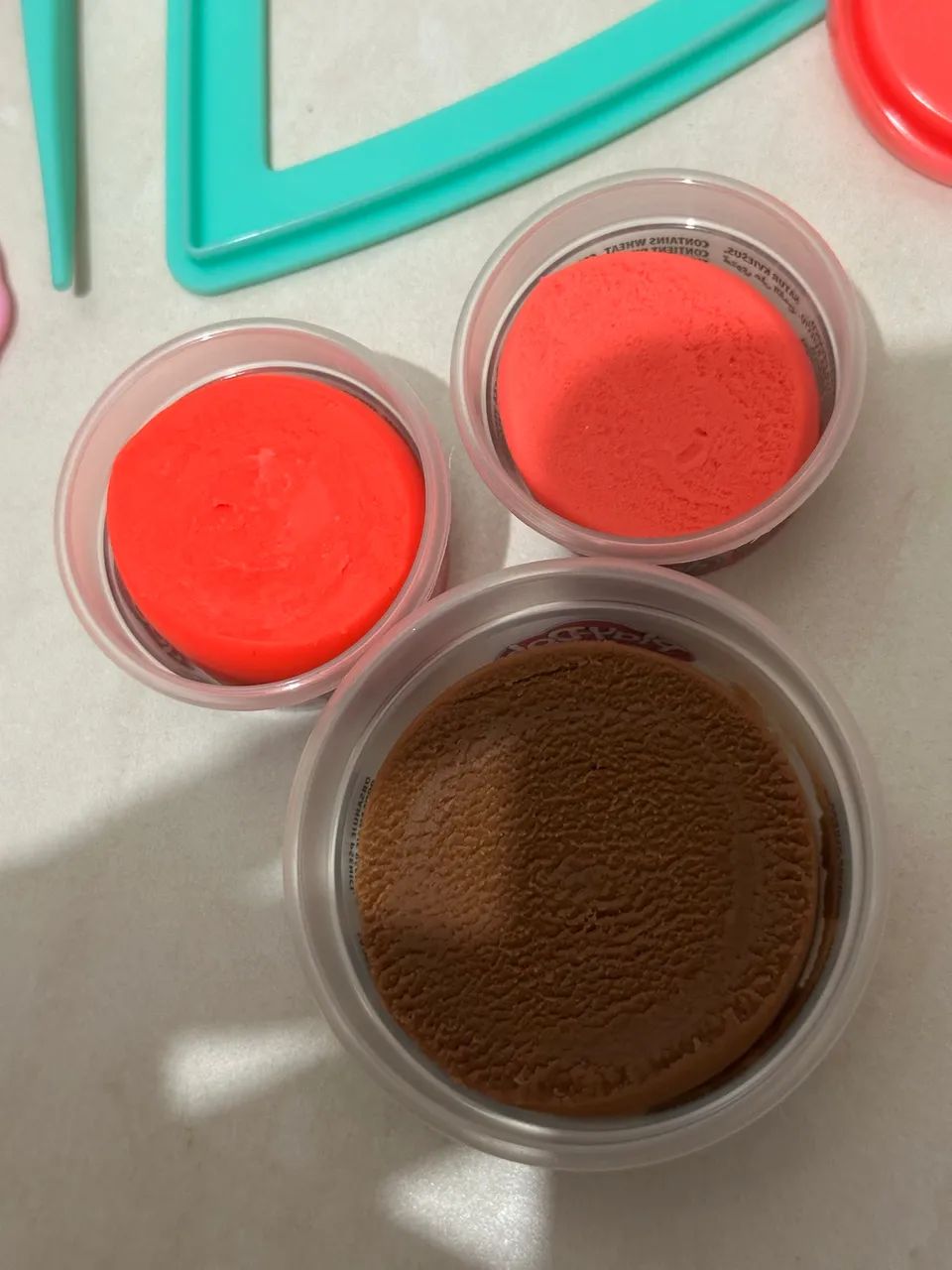 Kit boneca barbie play doh nunca usado - Foto 4
