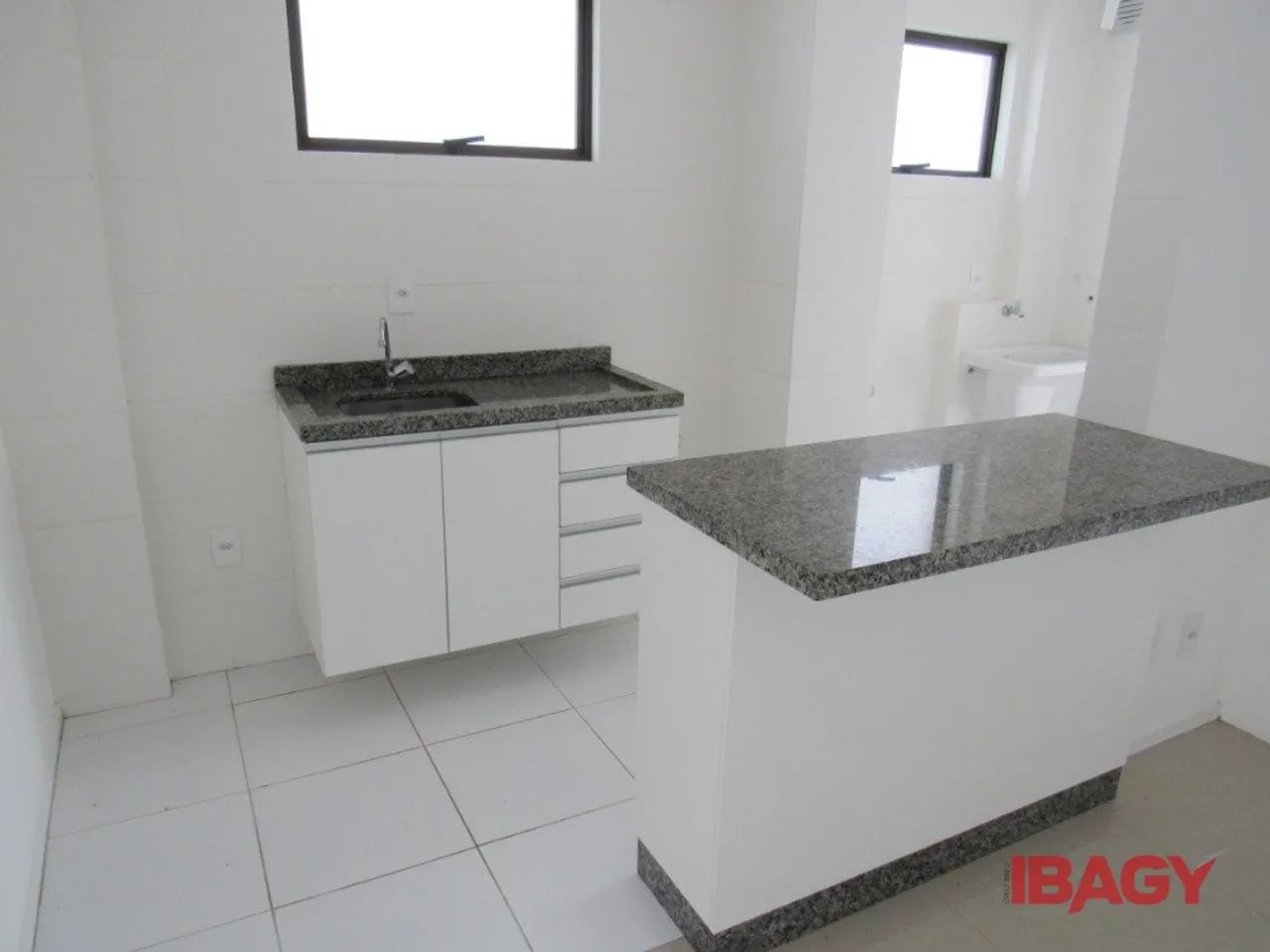 Excelente Apartamento 1 dormitório(s) em Pantanal - Florianópolis - Foto 4