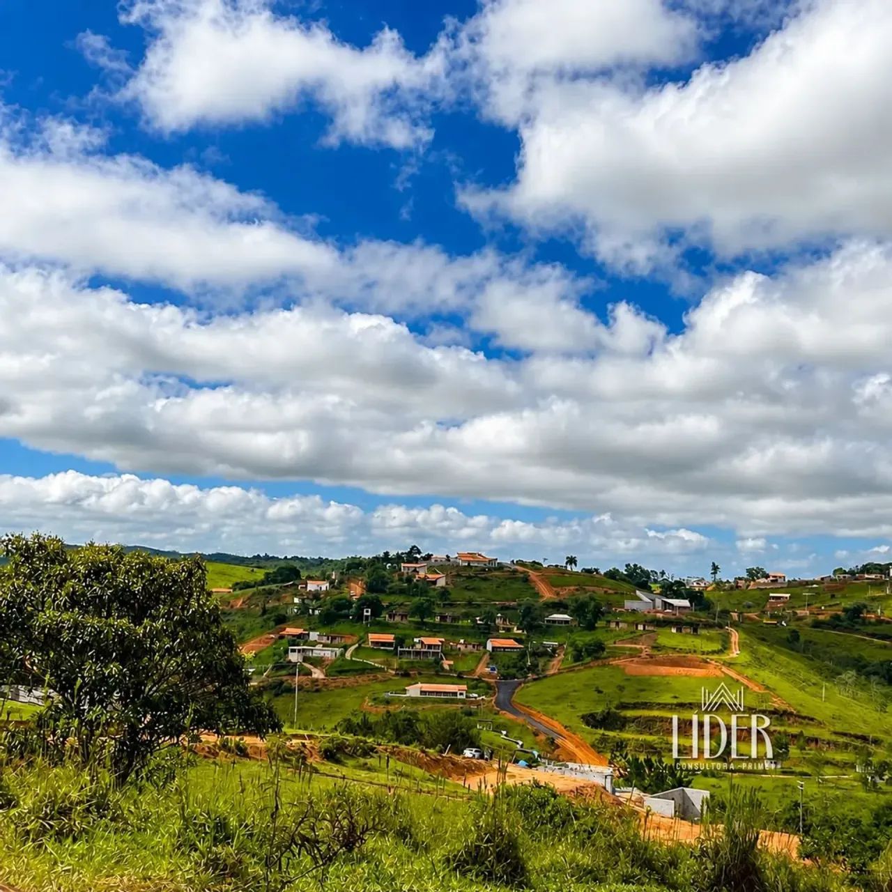 TERRENO SEM PADRÃO DE CONSTRUÇÃO! - Foto 3