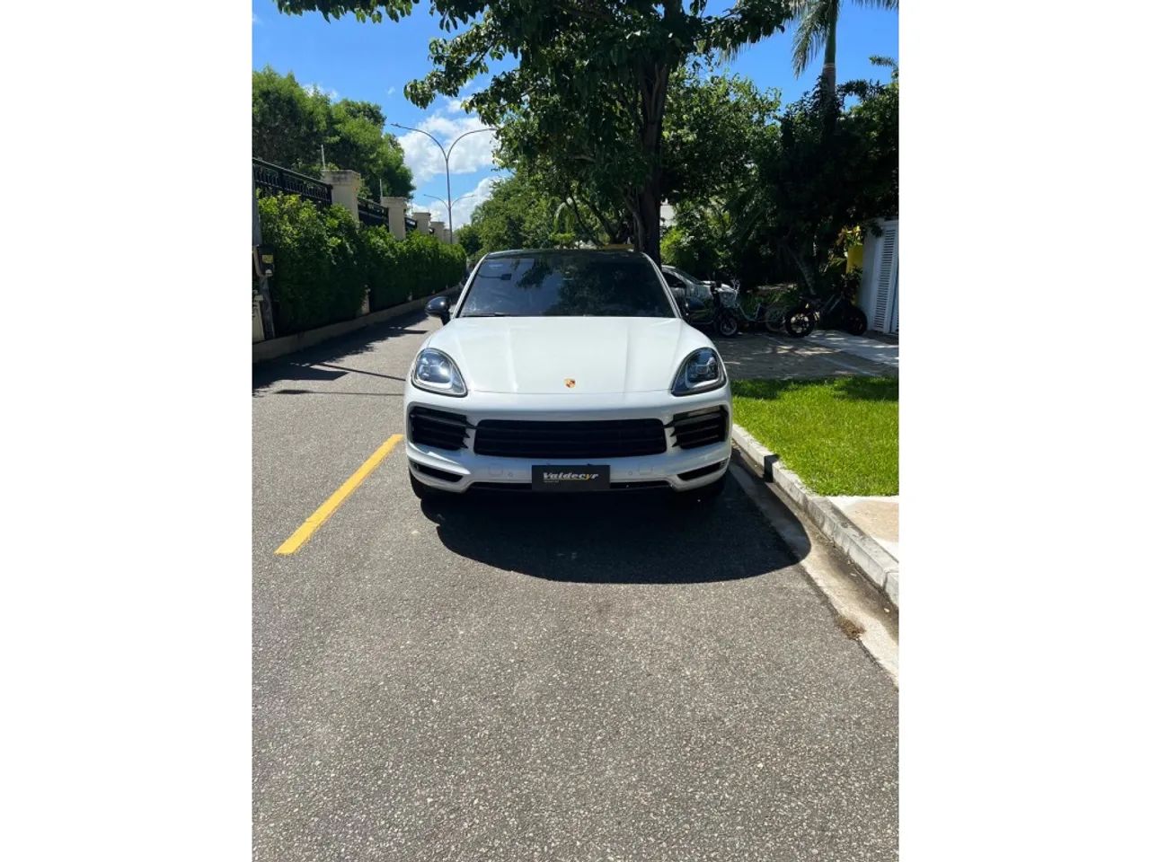 Porsche Cayenne 2021