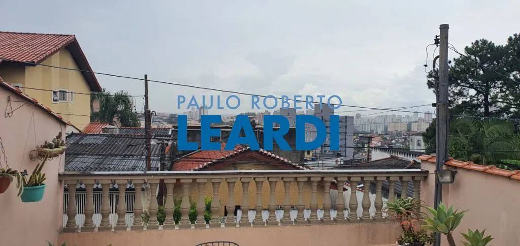 CASA ASSOBRADADA - JARDIM MARAJOARA - SP