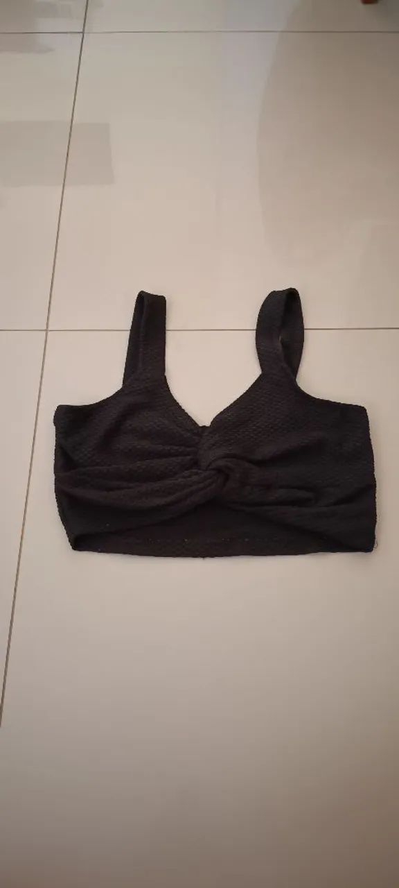 Cropped feminino preto