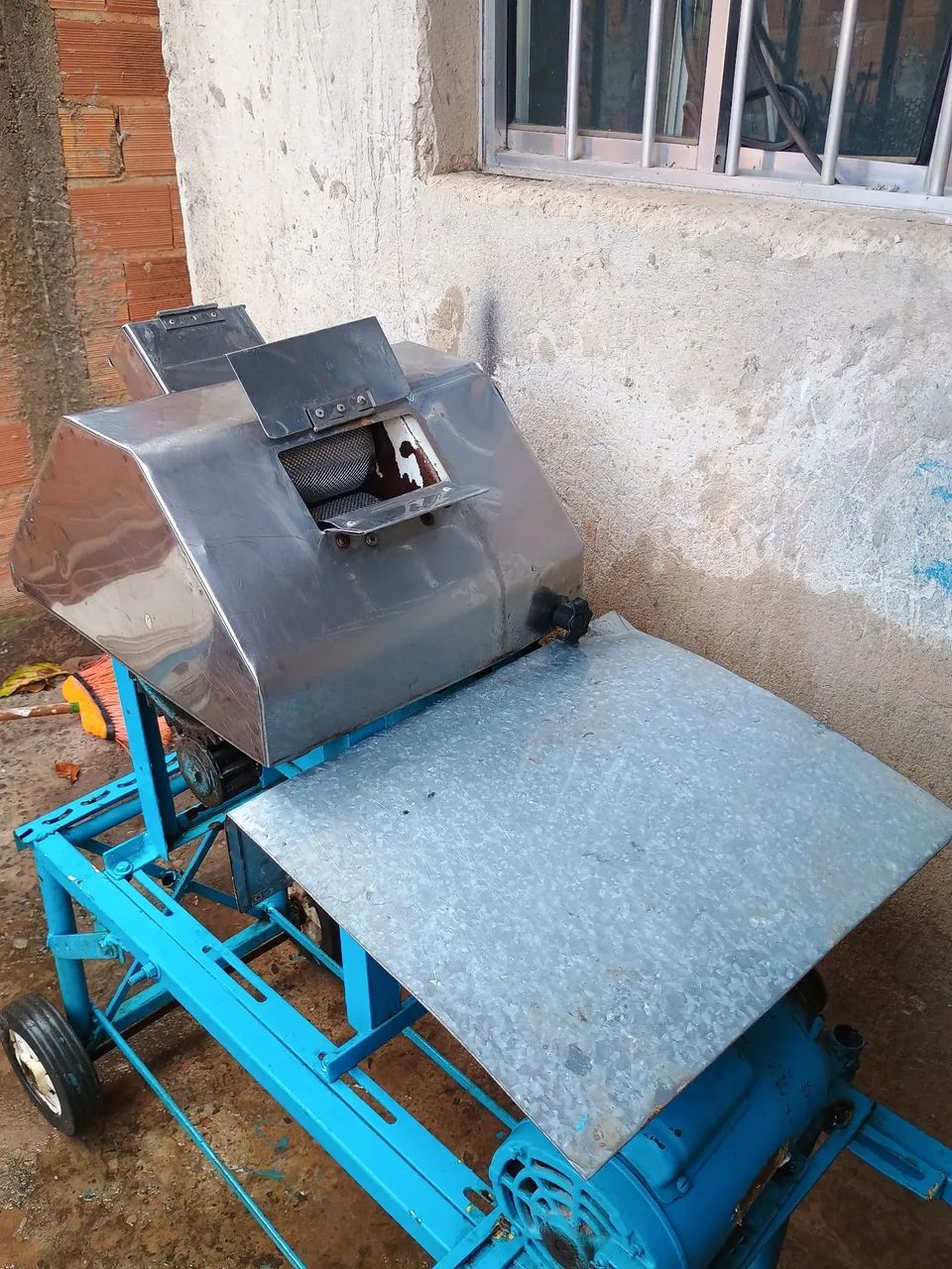 Vende -se máquina de caldo de cana  - Foto 3