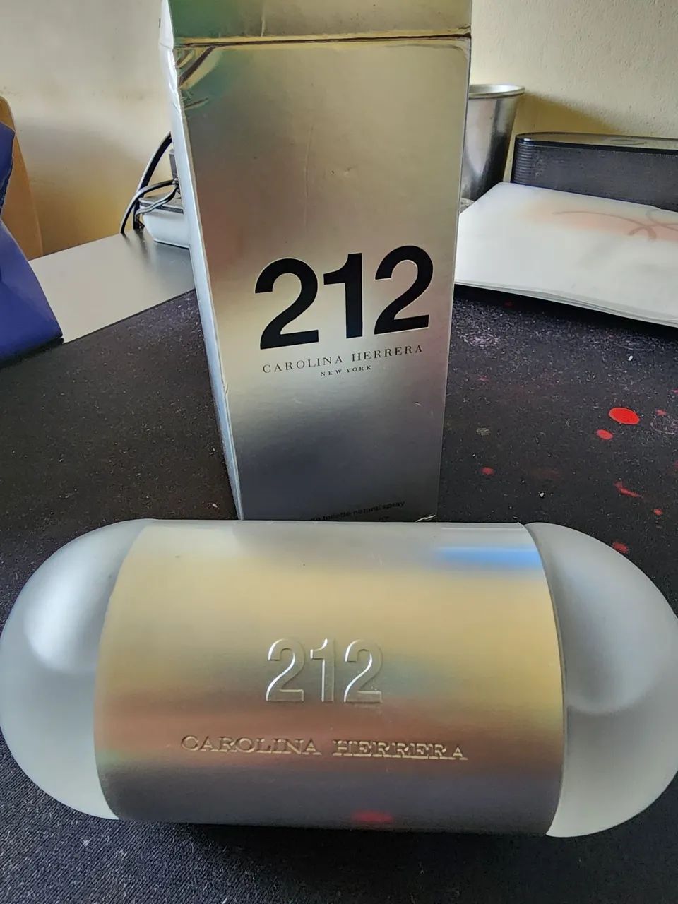 Perfume 212 NYC Carolina Herrera 100ml - Foto 3