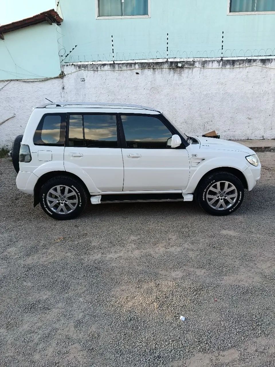 Mitsubishi Pajero Pajero TR4 2.0/ 2.0 Flex 16V 4x4 Mec. 2011