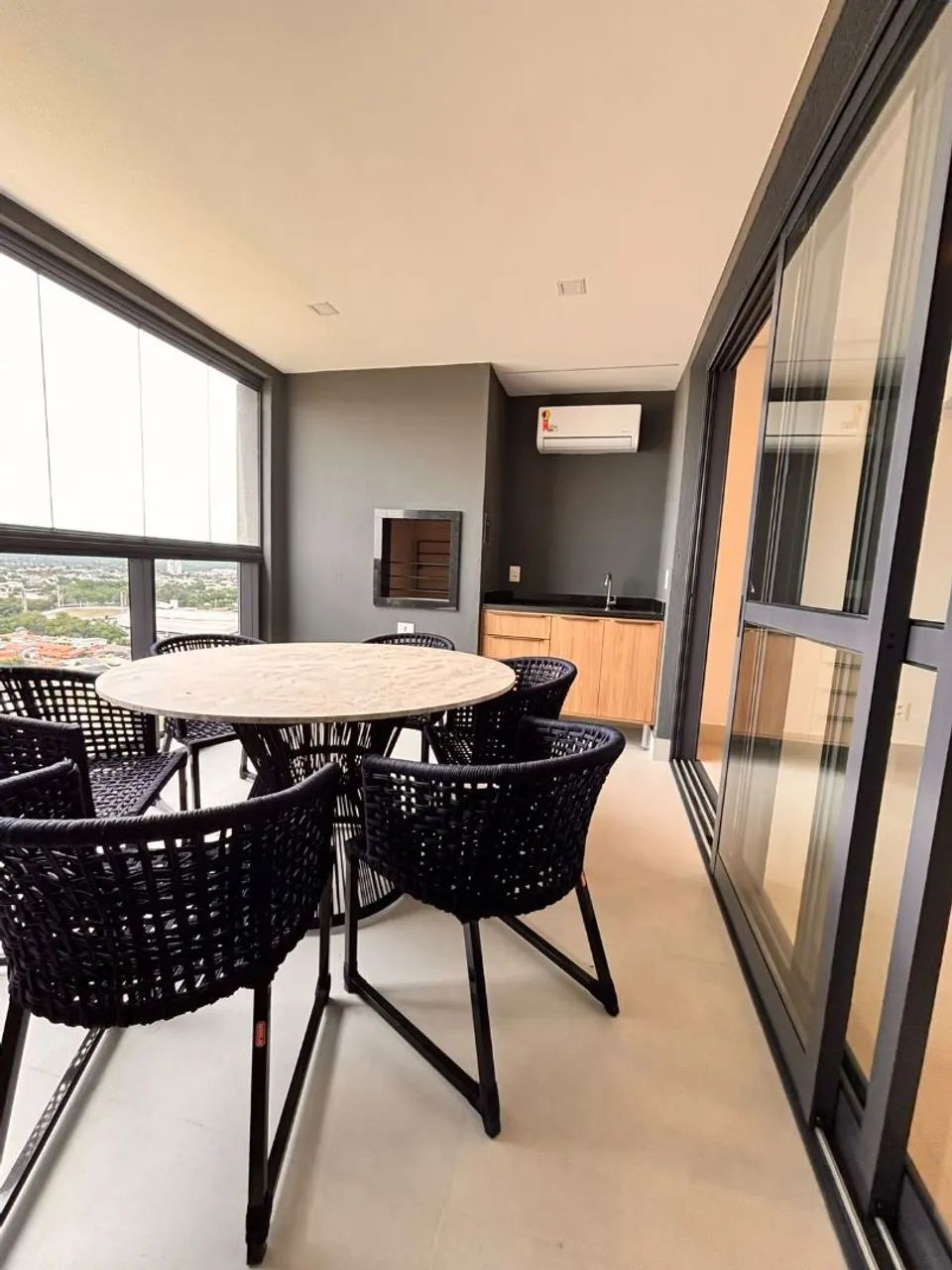 Aluga-se apartamento semi mobiliado no Edifício Évora em Cuiabá MT  - Foto 2