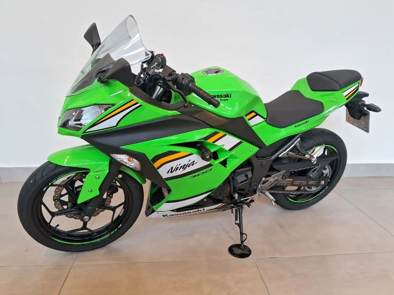 Kawasaki NINJA 300 - Foto 3