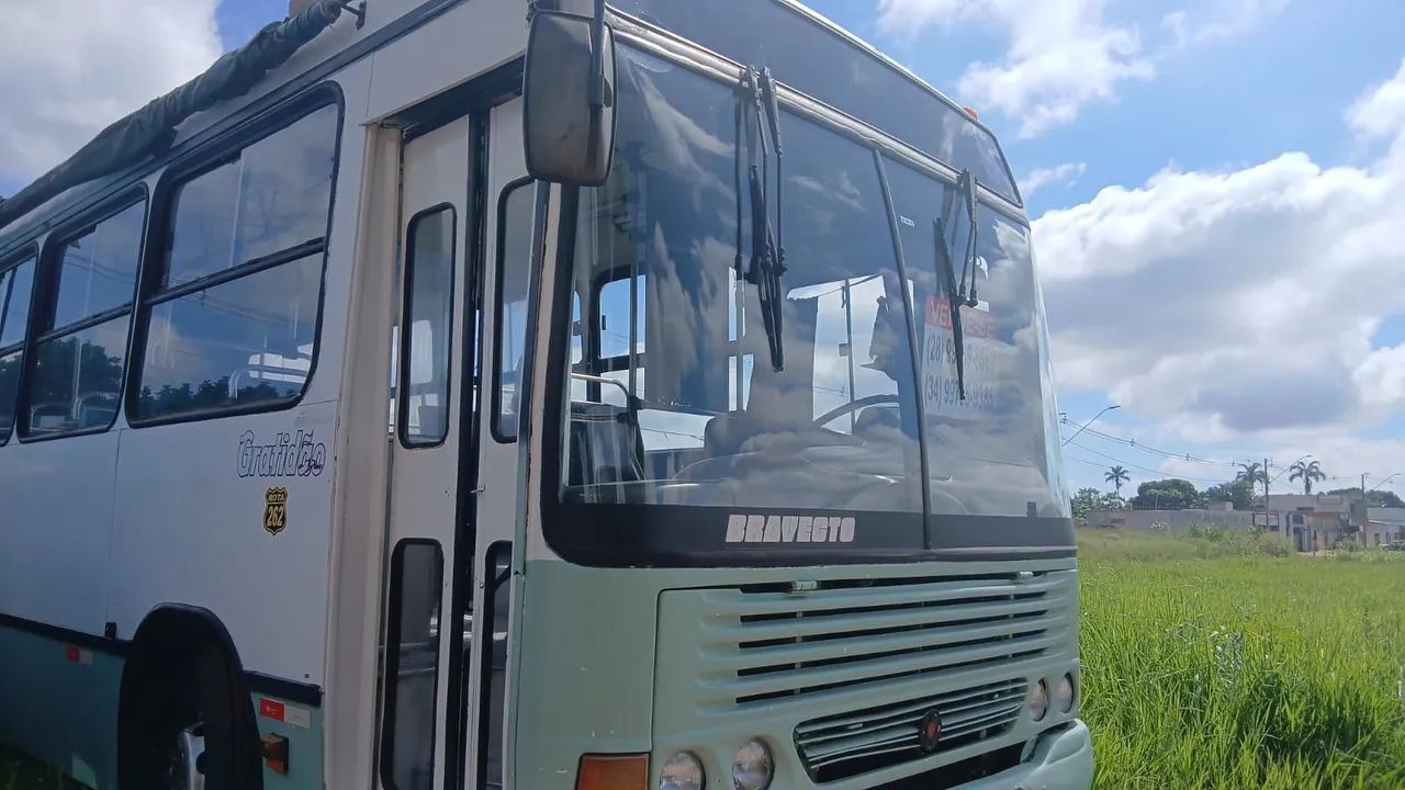Vendo ônibus MarcoPolo Motor Novo - Foto 2