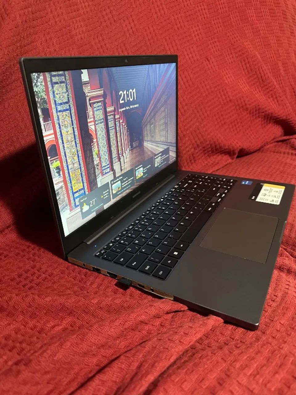 Notebook Samsung Intel Celeron 238GB 4GB RAM - Foto 2