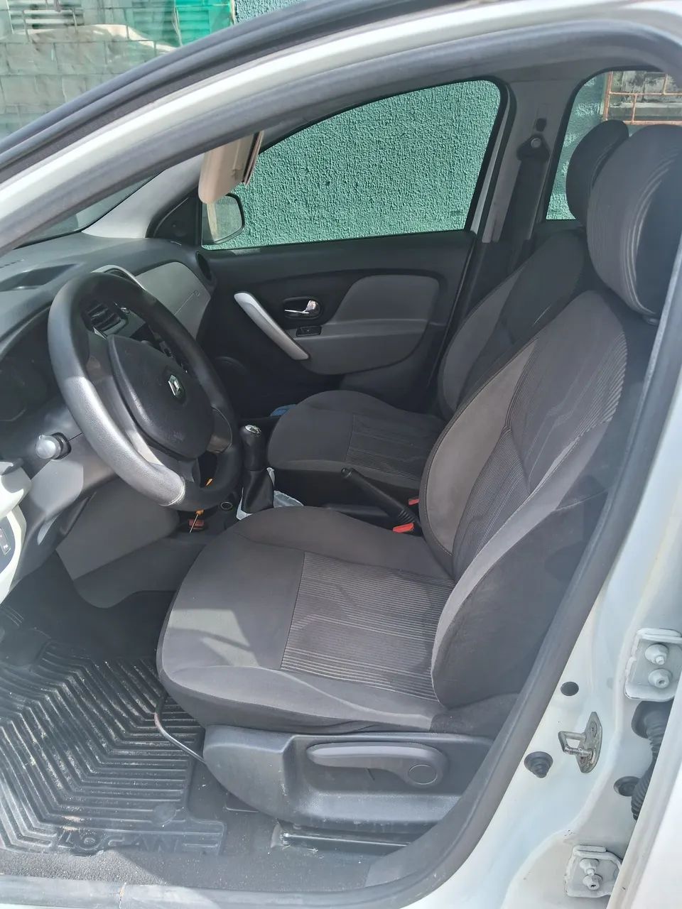 Renault Logan Expression Hi-flex 1.6 8V 4P 2016 - Foto 5
