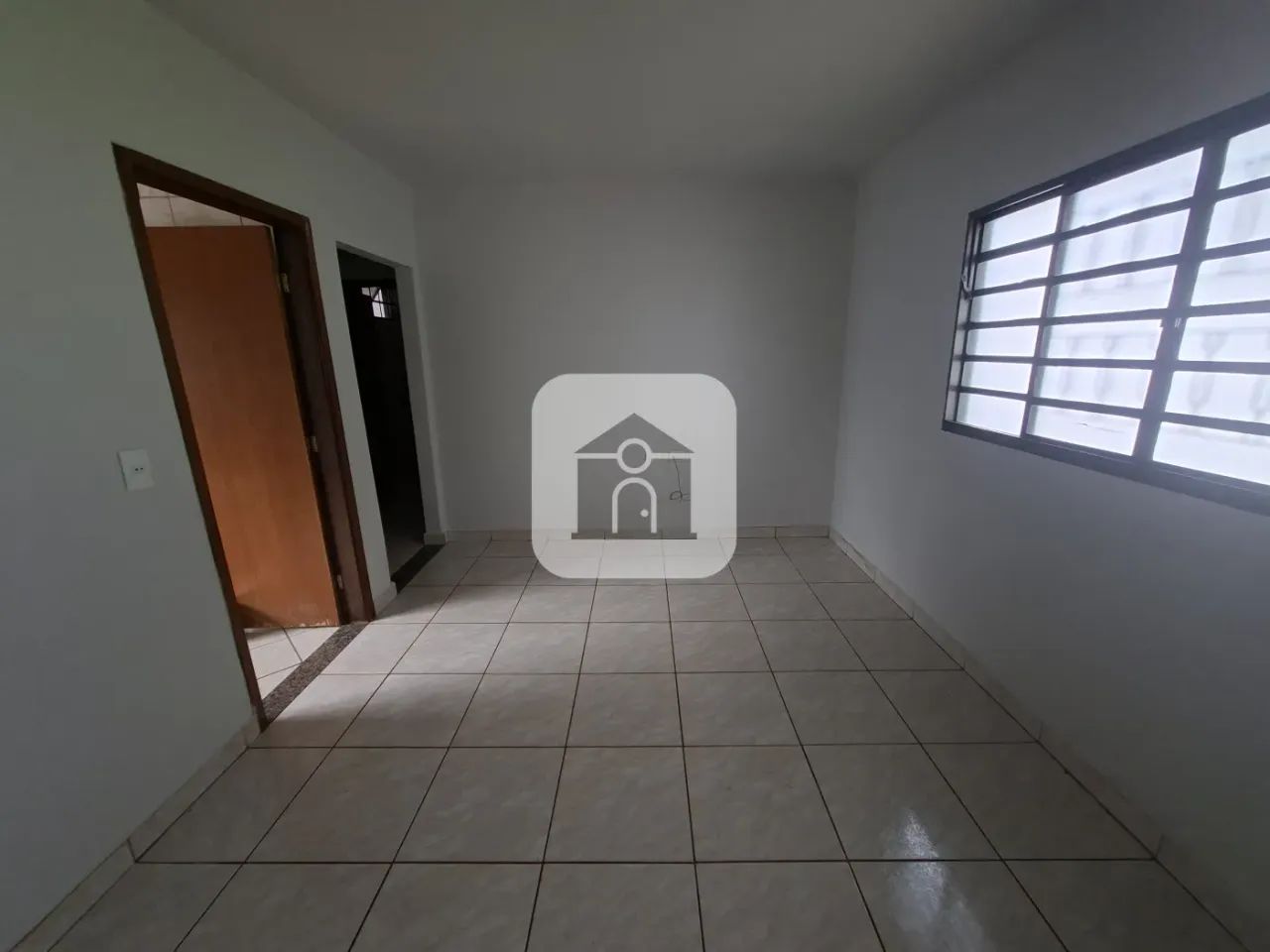 Casa para locação no bairro Morada da Colina - Foto 5