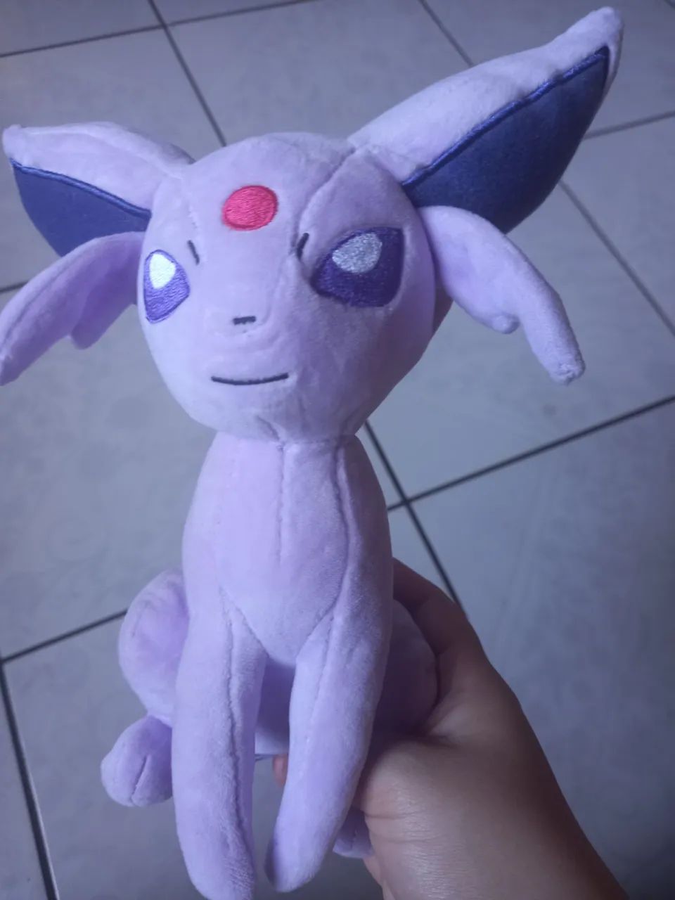 Vende-se pelúcia de pokemon espeon