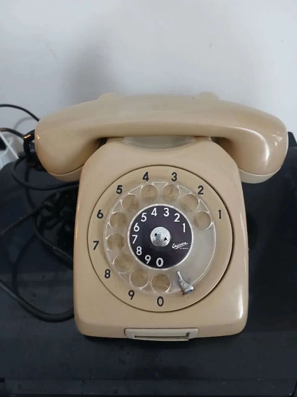 telefone antigo de disco Ericsson - antiguidade