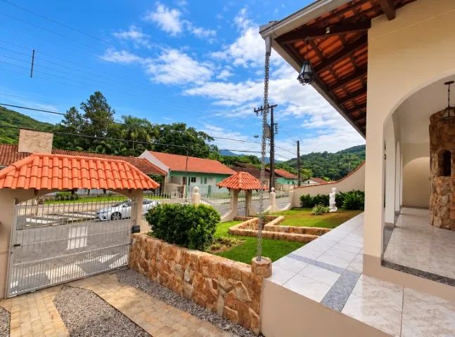 Casa 3 dormitórios com Piscina - Blumenau - Foto 5
