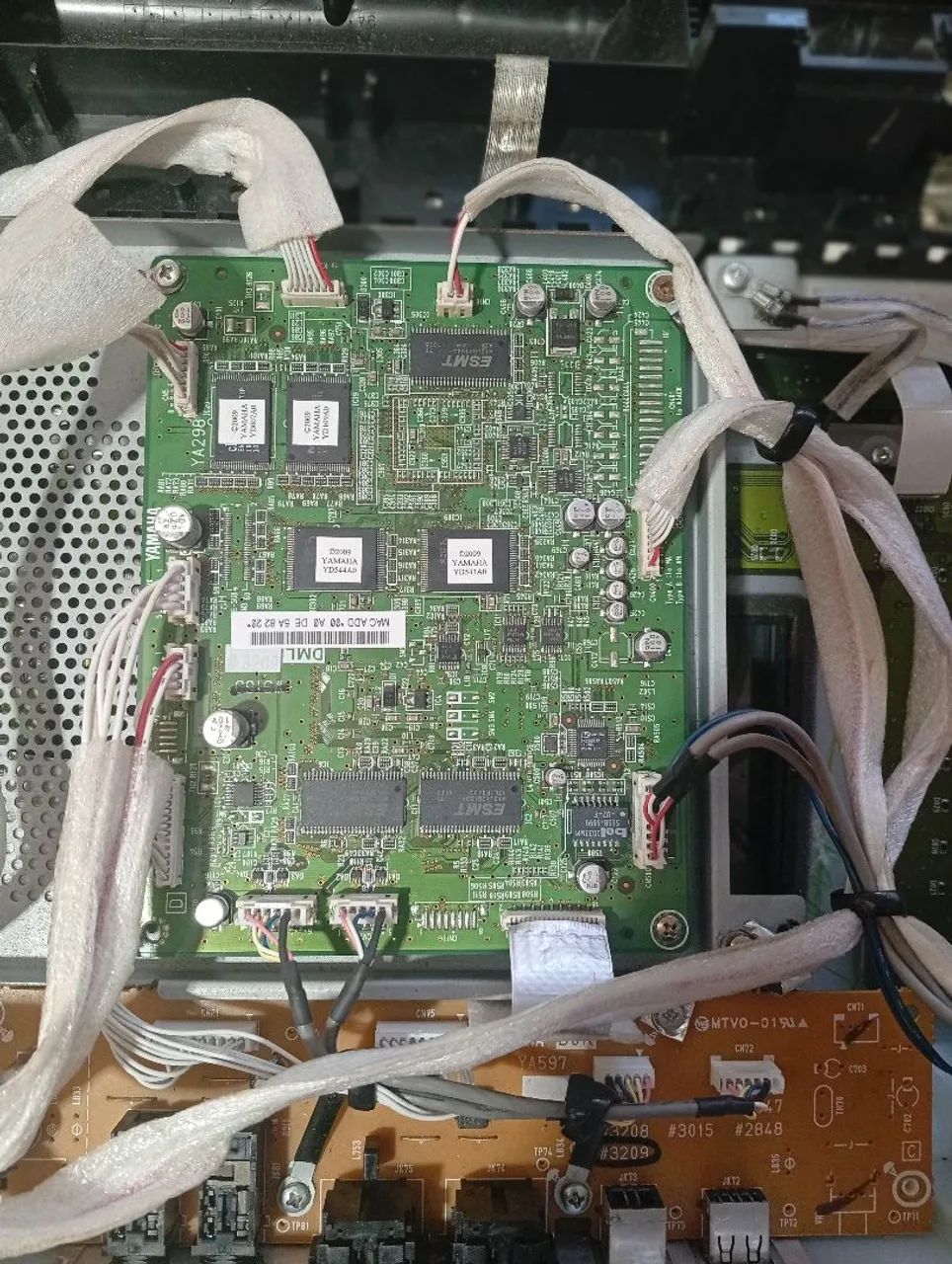 Placa mãe do teclado Yamaha PSR s 710 funciona perfeitamente  - Foto 4