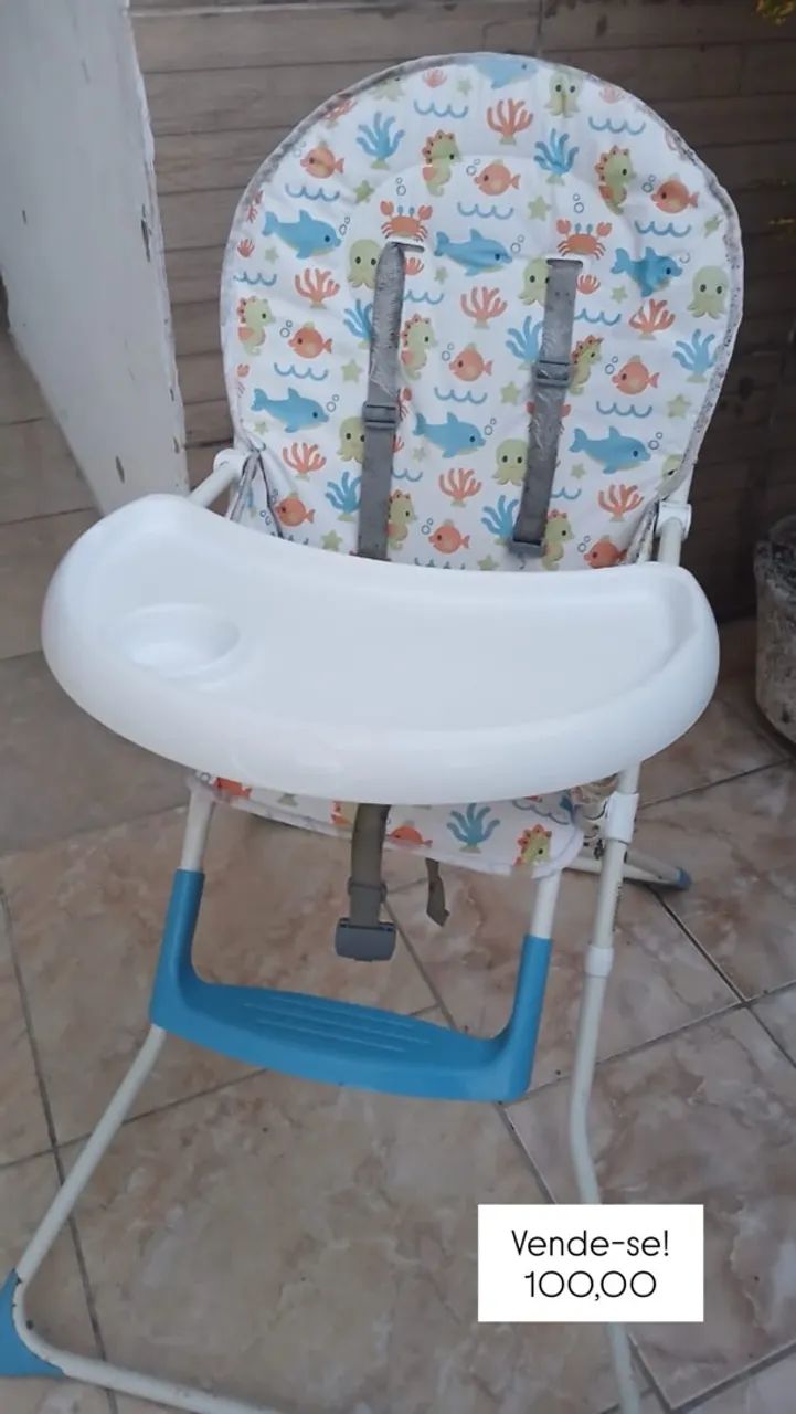 Cadeira de alimentação 