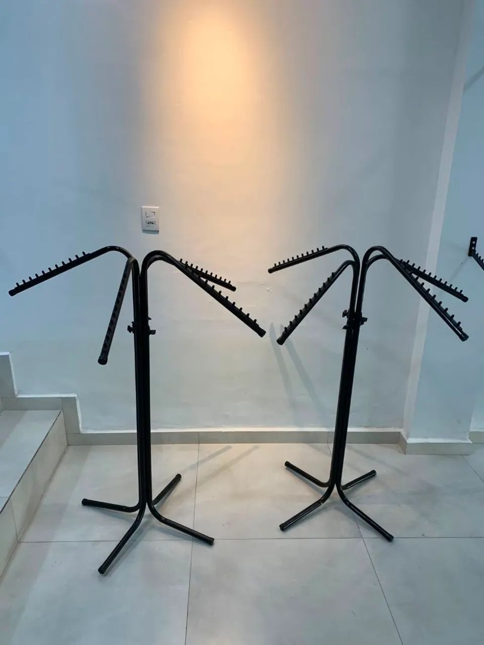 Expositor de Roupas (Arara)