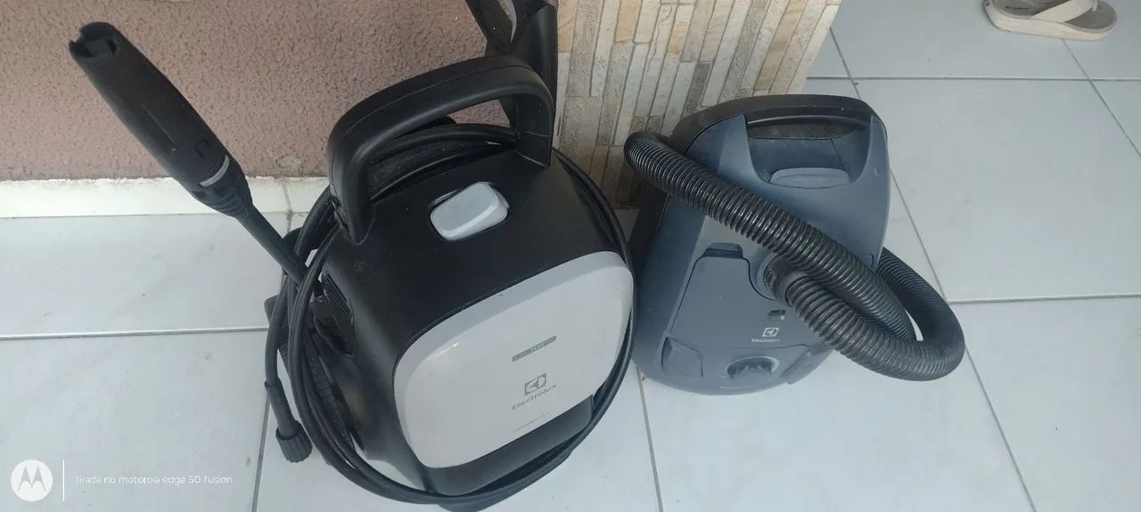 Lavadora Eletrolux e aspirador 