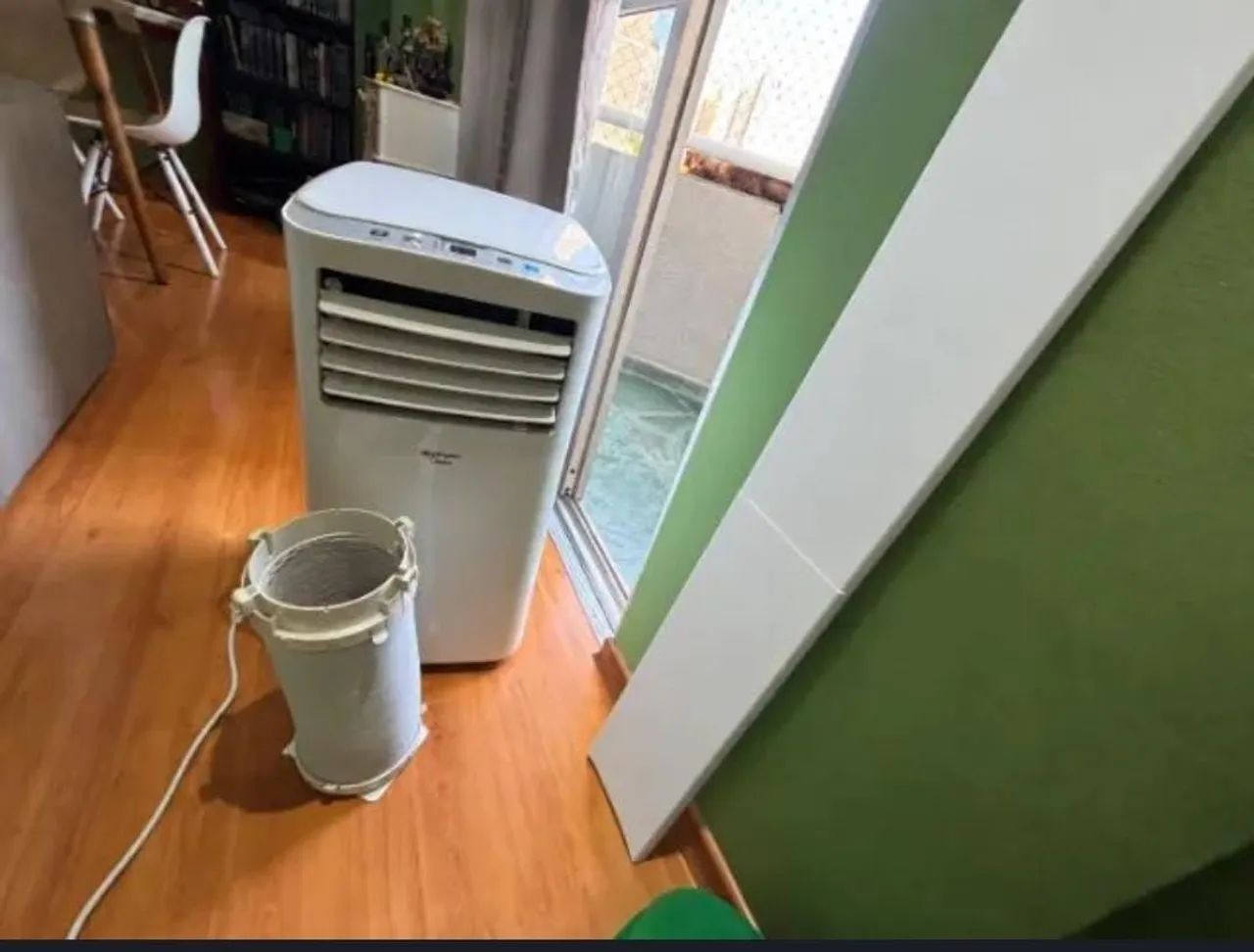 Vendo aparelho de Ar condicionado Midea - Foto 2
