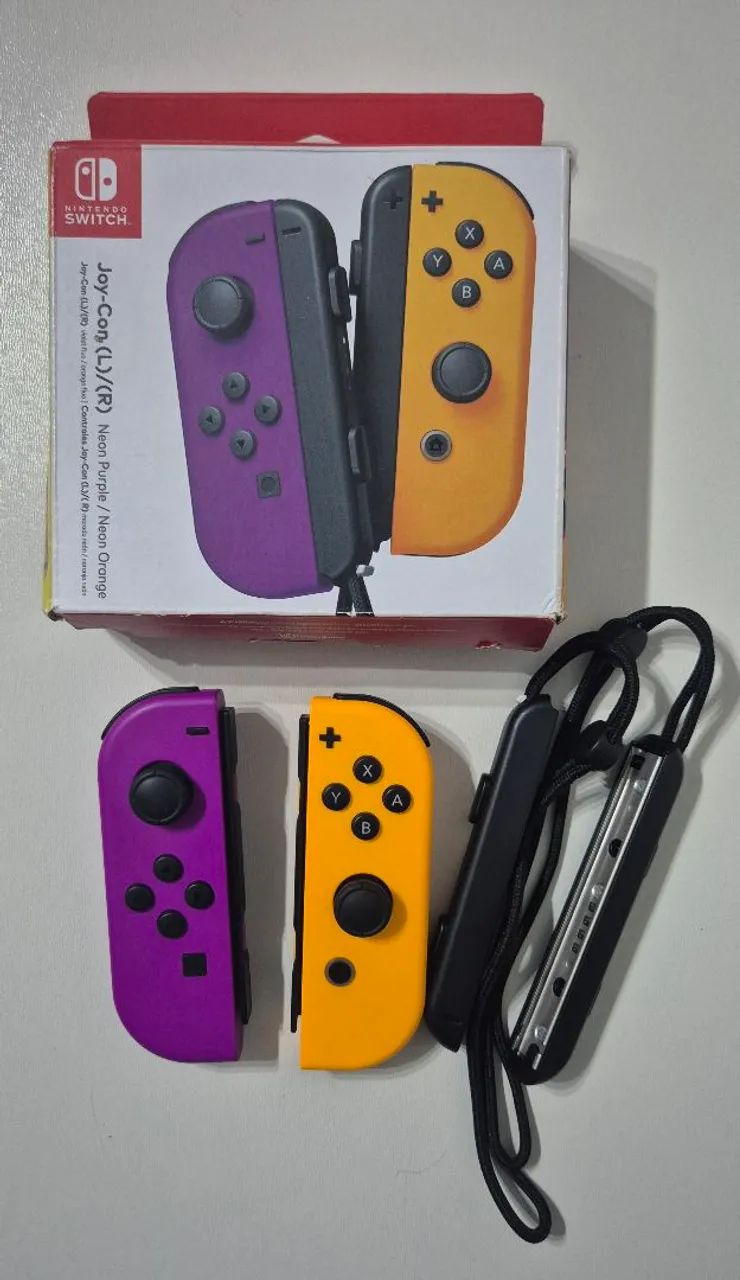 Joy con Roxo com Laranja Nintendo Switch Original usado