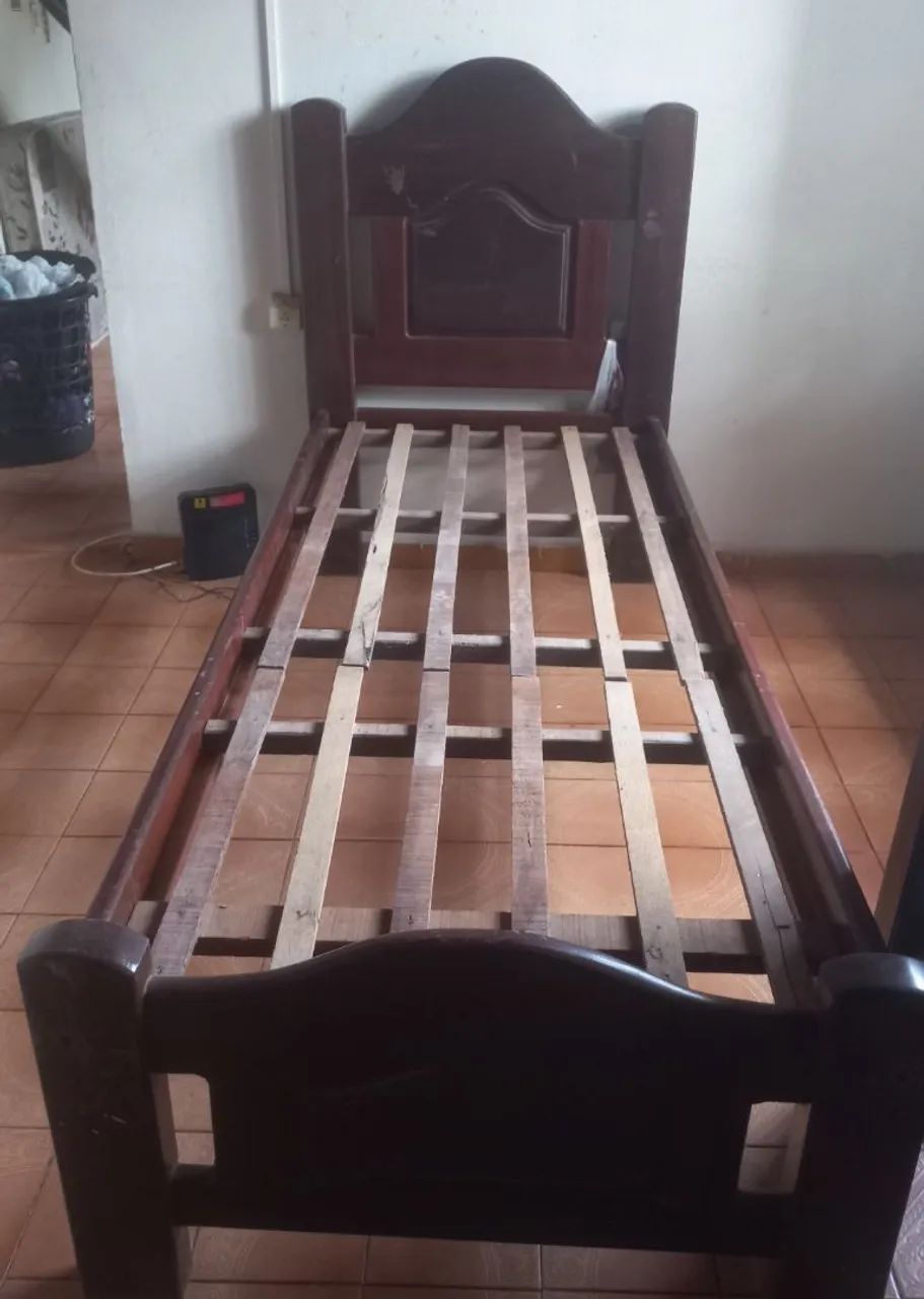 CAMA SOLTEIRO DE MADEIRA - Foto 2
