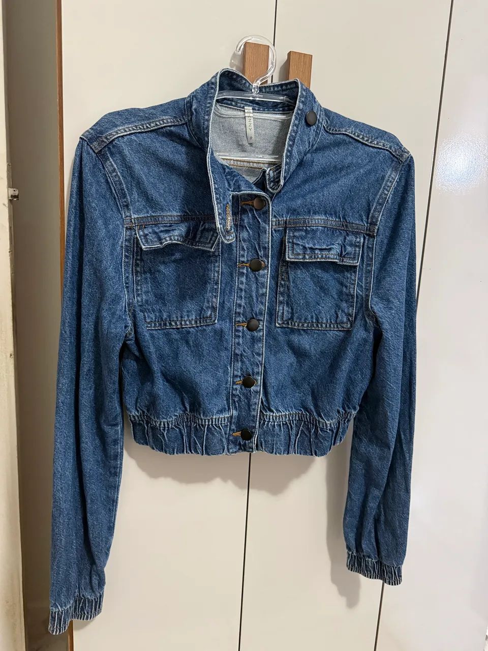 Jaqueta Jeans usada - TAM P - 40,00 - Foto 2