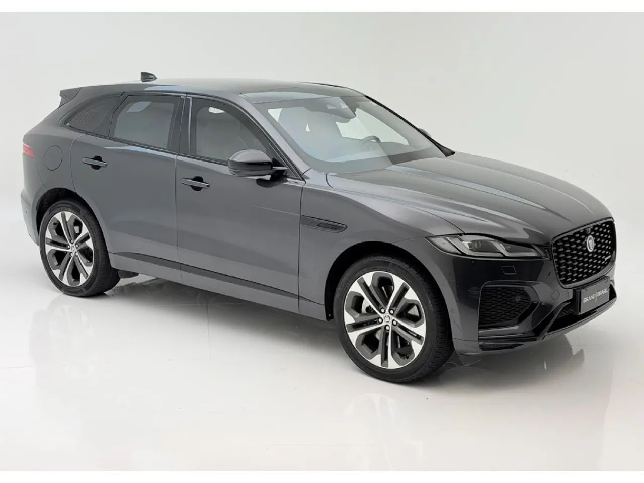 Jaguar F-Pace 2.0 R-dynamic SE 404cv (hibrido) 2025