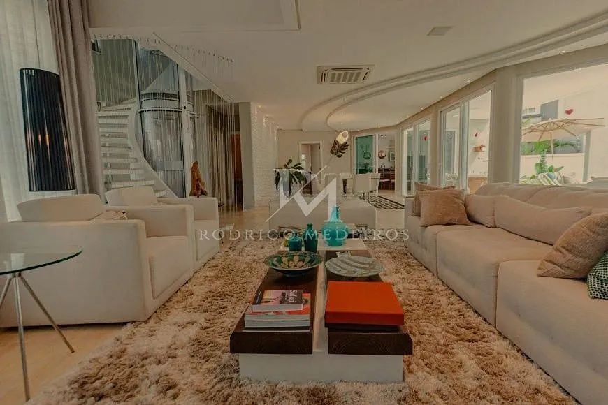 Casa com 6 quartos em Jurerê Internacional - Foto 2