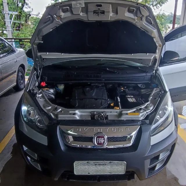 Fiat Idea Adv./ Adv.lock.dualogic 1.8 Flex 5P 2013 - Foto 4