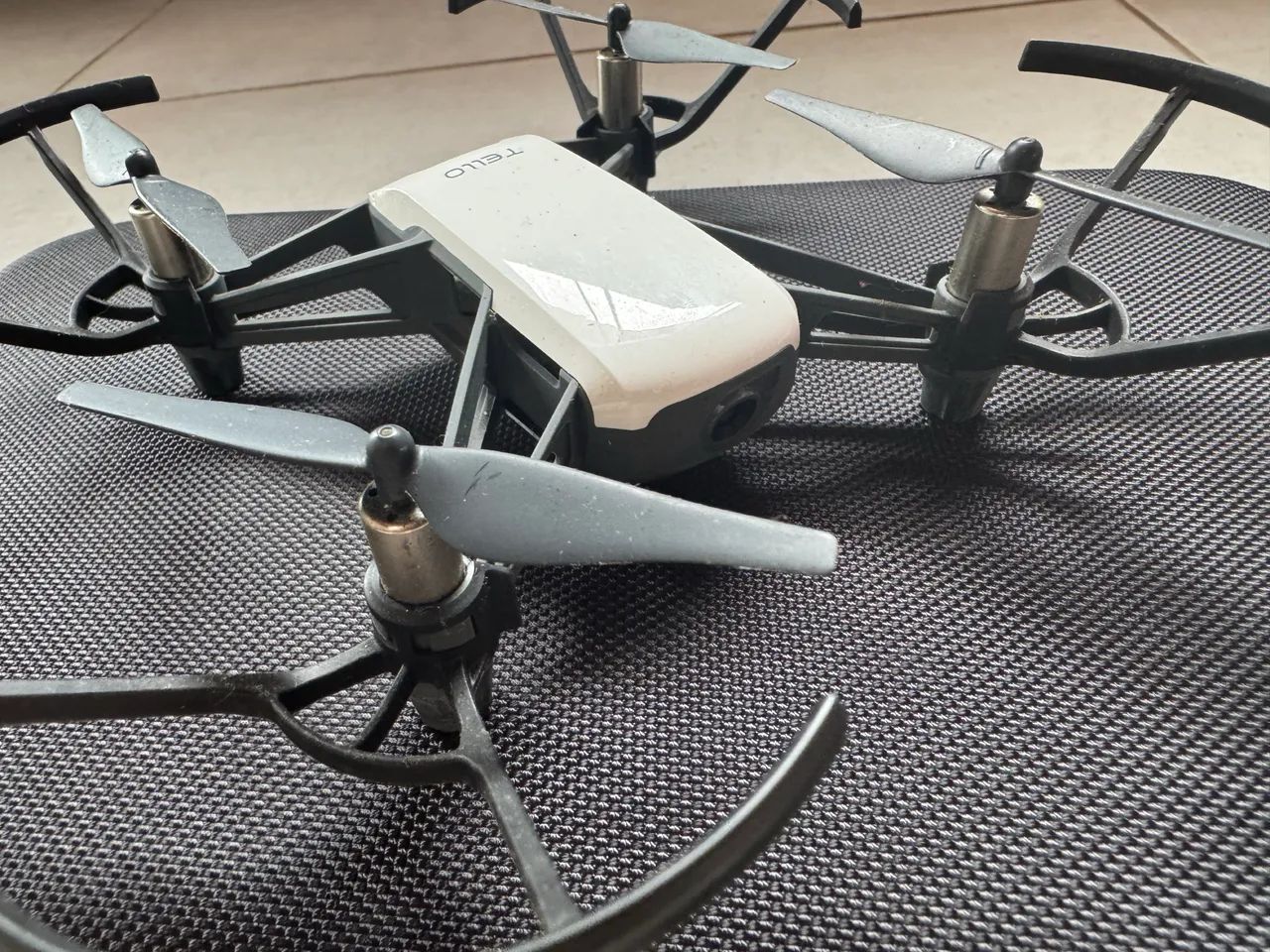 DJI Tello Completo + GameSir T1D + 3 Baterias - Pouquíssimo Uso - Foto 3
