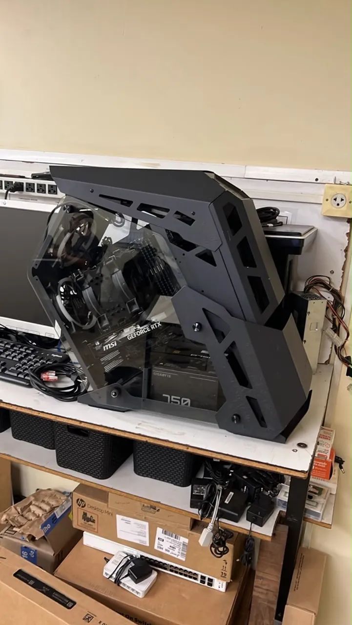 Pc i7 com rtx 4060 ti e 36 gb de ram 